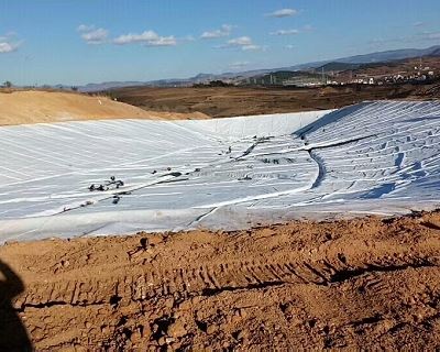 Requisiti tecnici per la posa geotessile